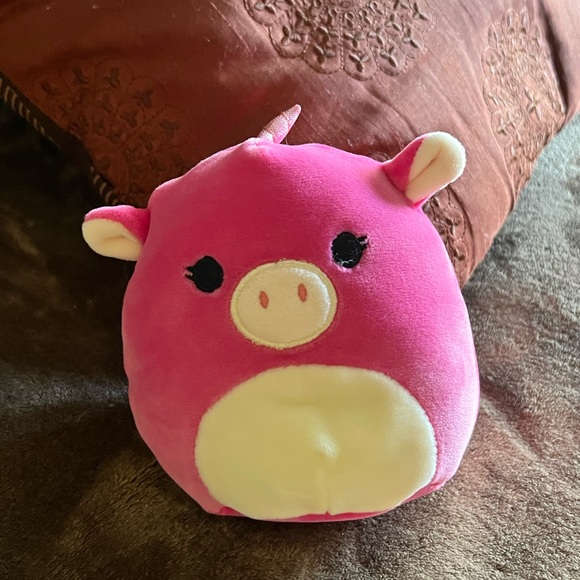 Pink Unicorn Squishmallow - Picture 1 of 2